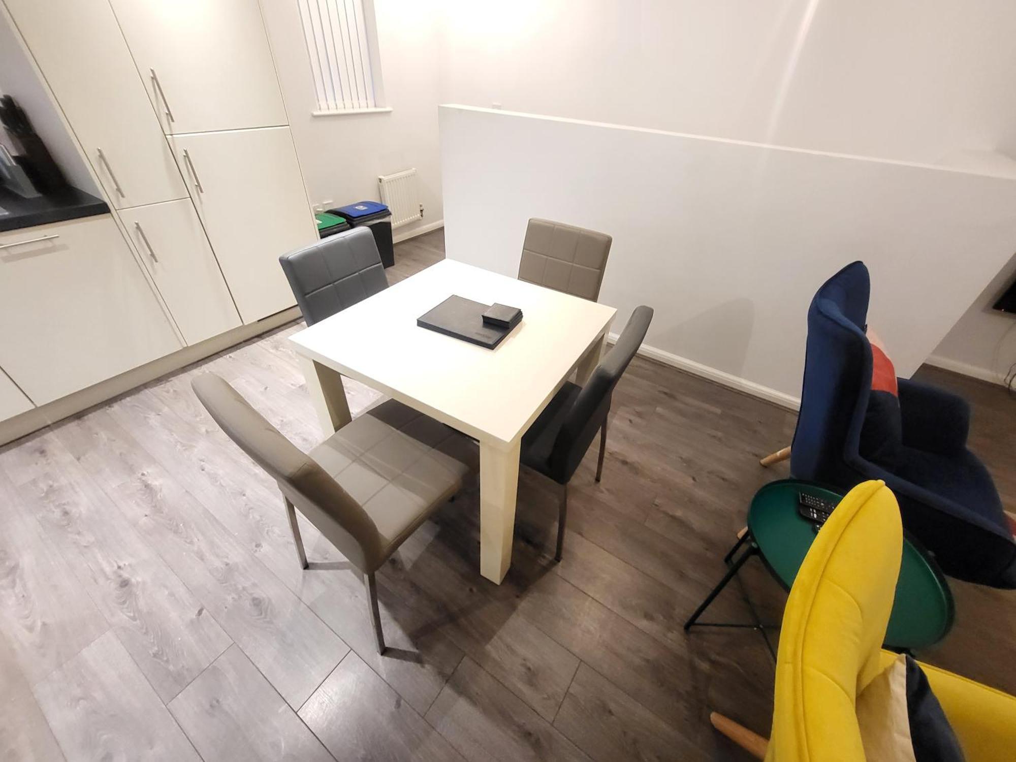 Garland Modern Apartment, Dartford 1 With Parking Extérieur photo