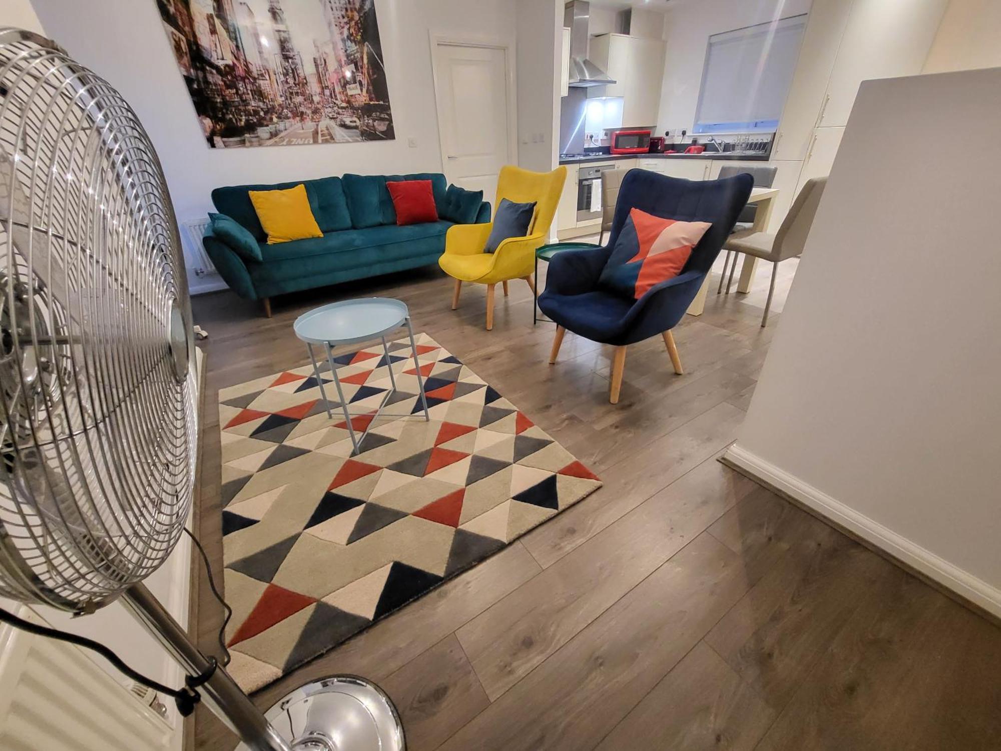 Garland Modern Apartment, Dartford 1 With Parking Extérieur photo